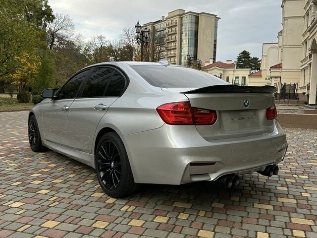 БМВ 3 Серия 2016 в Одессе на Automoto.ua Серый БМВ 3 Серия, объемом двигателя 2 л и пробегом 95 тыс. км за 14500 $, фото 6 на Automoto.ua