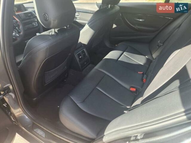 Серый БМВ 3 Серия, объемом двигателя 2 л и пробегом 131 тыс. км за 15500 $, фото 25 на Automoto.ua