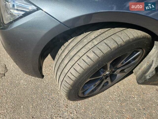 Серый БМВ 3 Серия, объемом двигателя 2 л и пробегом 131 тыс. км за 15500 $, фото 32 на Automoto.ua