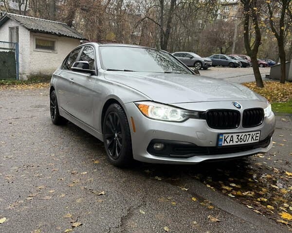 Серый БМВ 3 Серия, объемом двигателя 2 л и пробегом 194 тыс. км за 16700 $, фото 7 на Automoto.ua