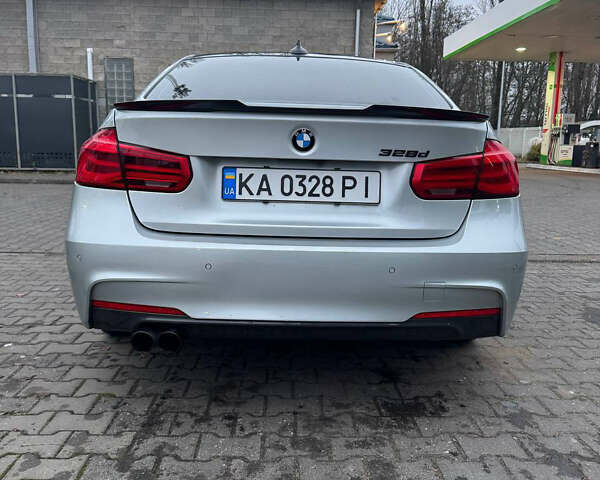 Серый БМВ 3 Серия, объемом двигателя 2 л и пробегом 230 тыс. км за 18600 $, фото 4 на Automoto.ua