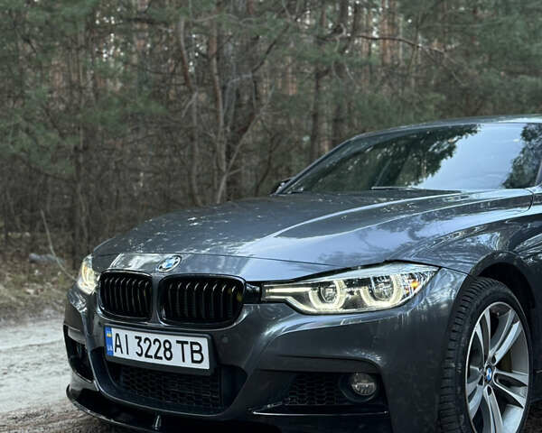 Серый БМВ 3 Серия, объемом двигателя 2 л и пробегом 151 тыс. км за 21000 $, фото 3 на Automoto.ua