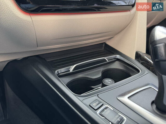 Серый БМВ 3 Серия, объемом двигателя 2 л и пробегом 177 тыс. км за 16200 $, фото 71 на Automoto.ua