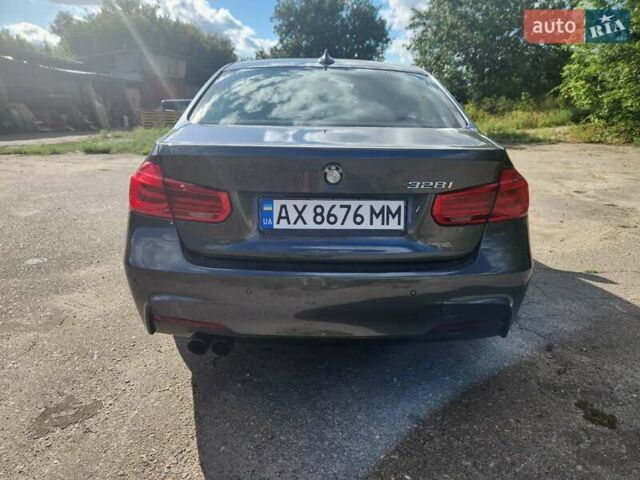 Серый БМВ 3 Серия, объемом двигателя 2 л и пробегом 131 тыс. км за 15500 $, фото 7 на Automoto.ua