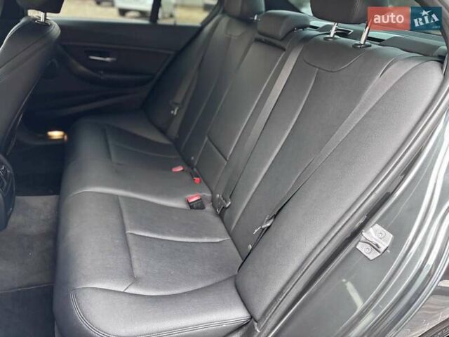 Серый БМВ 3 Серия, объемом двигателя 2 л и пробегом 180 тыс. км за 12999 $, фото 23 на Automoto.ua