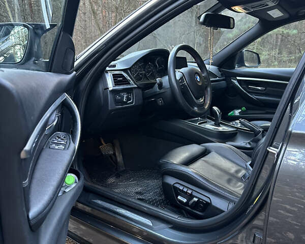 Серый БМВ 3 Серия, объемом двигателя 2 л и пробегом 151 тыс. км за 21000 $, фото 9 на Automoto.ua