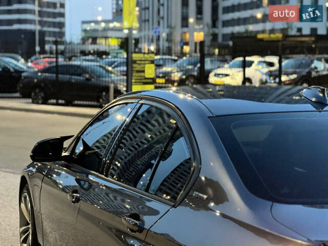 Серый БМВ 3 Серия, объемом двигателя 2 л и пробегом 157 тыс. км за 18400 $, фото 25 на Automoto.ua