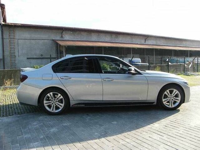 Серый БМВ 3 Серия, объемом двигателя 2 л и пробегом 160 тыс. км за 12500 $, фото 2 на Automoto.ua