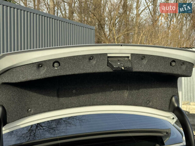 Серый БМВ 3 Серия, объемом двигателя 2 л и пробегом 177 тыс. км за 16200 $, фото 54 на Automoto.ua