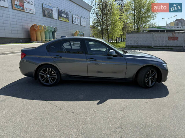 Серый БМВ 3 Серия, объемом двигателя 2 л и пробегом 88 тыс. км за 17300 $, фото 5 на Automoto.ua