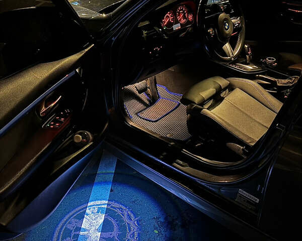 Серый БМВ 3 Серия, объемом двигателя 2 л и пробегом 118 тыс. км за 17500 $, фото 7 на Automoto.ua