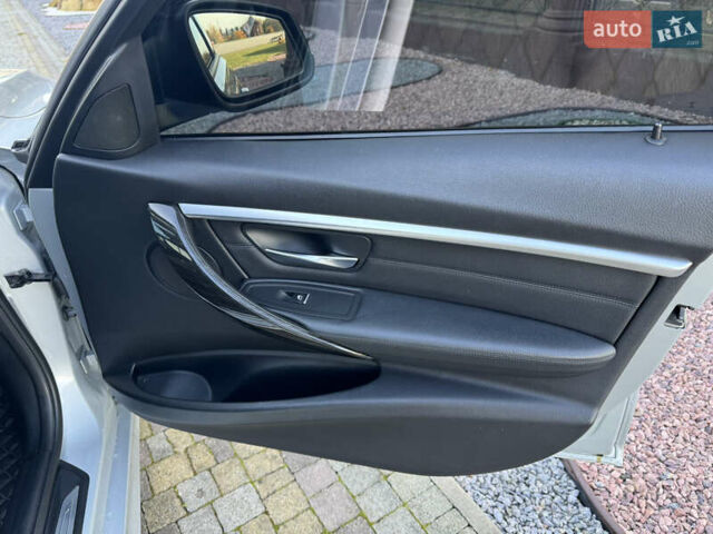 Сірий БМВ 3 Серія, об'ємом двигуна 2 л та пробігом 160 тис. км за 17500 $, фото 21 на Automoto.ua