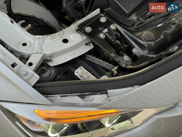 Серый БМВ 3 Серия, объемом двигателя 2 л и пробегом 177 тыс. км за 16200 $, фото 58 на Automoto.ua