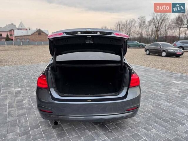 Серый БМВ 3 Серия, объемом двигателя 2 л и пробегом 180 тыс. км за 12999 $, фото 24 на Automoto.ua