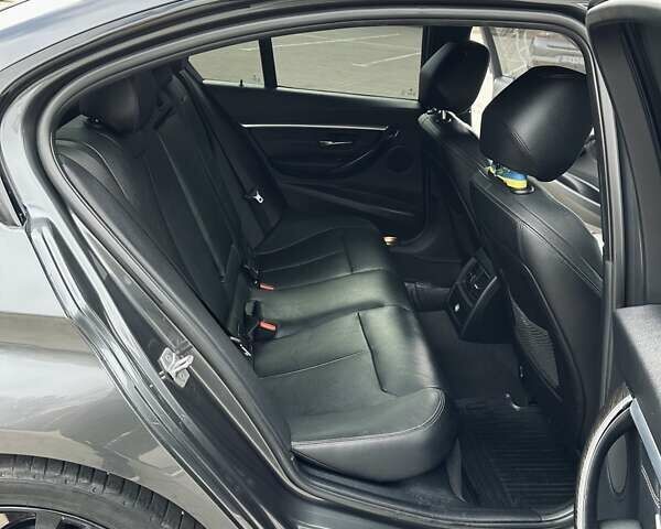 Сірий БМВ 3 Серія, об'ємом двигуна 2 л та пробігом 137 тис. км за 16200 $, фото 42 на Automoto.ua