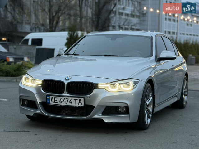 Сірий БМВ 3 Серія, об'ємом двигуна 2 л та пробігом 83 тис. км за 15999 $, фото 15 на Automoto.ua