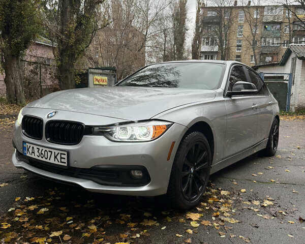 Серый БМВ 3 Серия, объемом двигателя 2 л и пробегом 194 тыс. км за 16700 $, фото 8 на Automoto.ua