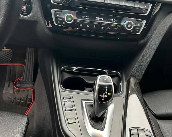 БМВ 3 Серия 2016 в Днепре (Днепропетровске) на Automoto.ua Серый БМВ 3 Серия, объемом двигателя 2 л и пробегом 91 тыс. км за 16800 $, фото 19 на Automoto.ua