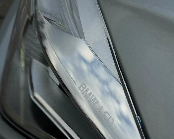 Серый БМВ 3 Серия, объемом двигателя 2 л и пробегом 108 тыс. км за 20200 $, фото 15 на Automoto.ua