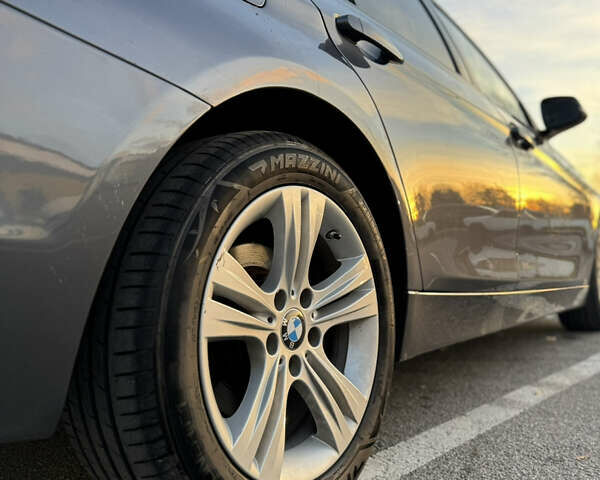 БМВ 3 Серия 2016 в Львове на Automoto.ua Серый БМВ 3 Серия, объемом двигателя 2 л и пробегом 54 тыс. км за 14300 $, фото 8 на Automoto.ua