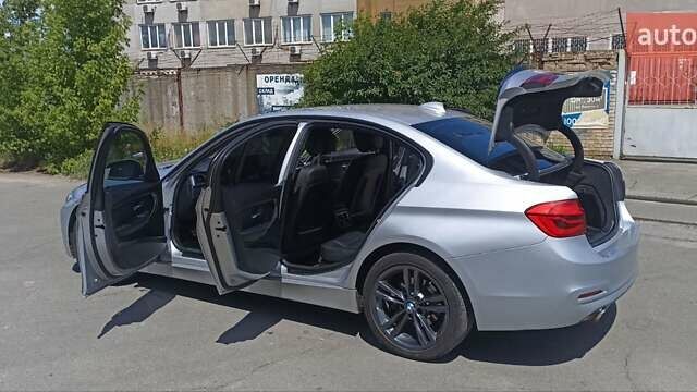 Серый БМВ 3 Серия, объемом двигателя 2 л и пробегом 144 тыс. км за 14700 $, фото 15 на Automoto.ua