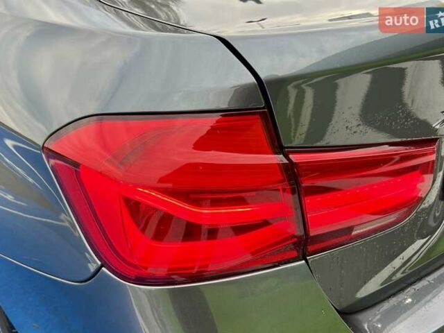 БМВ 3 Серия 2016 в Киеве на Automoto.ua Серый БМВ 3 Серия, объемом двигателя 2 л и пробегом 101 тыс. км за 19500 $, фото 14 на Automoto.ua