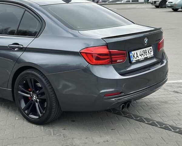 Сірий БМВ 3 Серія, об'ємом двигуна 2 л та пробігом 137 тис. км за 16200 $, фото 13 на Automoto.ua