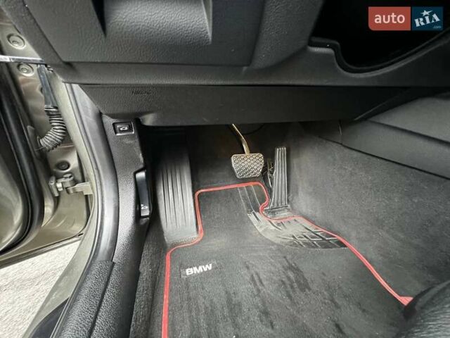 БМВ 3 Серия 2016 в Днепре (Днепропетровске) на Automoto.ua Серый БМВ 3 Серия, объемом двигателя 2 л и пробегом 91 тыс. км за 16800 $, фото 8 на Automoto.ua