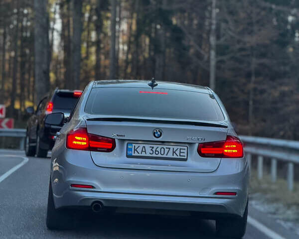 Серый БМВ 3 Серия, объемом двигателя 2 л и пробегом 194 тыс. км за 16700 $, фото 2 на Automoto.ua