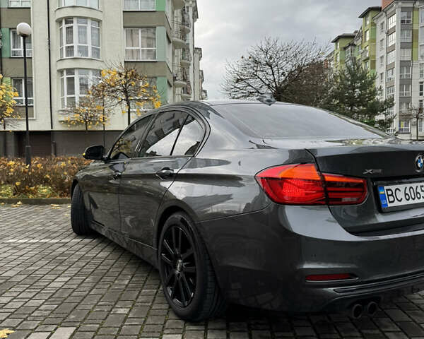 Серый БМВ 3 Серия, объемом двигателя 2 л и пробегом 128 тыс. км за 17500 $, фото 6 на Automoto.ua