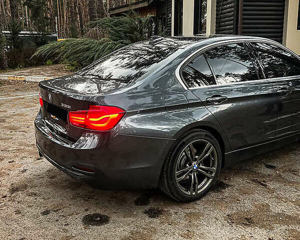 Серый БМВ 3 Серия, объемом двигателя 2 л и пробегом 58 тыс. км за 14850 $, фото 7 на Automoto.ua