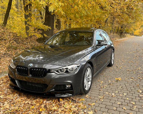 БМВ 3 Серія 2016 у Львові на Automoto.ua Сірий БМВ 3 Серія, об'ємом двигуна 2 л та пробігом 119 тис. км за 22500 $, фото 1 на Automoto.ua