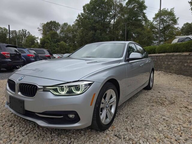 Серый БМВ 3 Серия, объемом двигателя 2 л и пробегом 80 тыс. км за 9900 $, фото 2 на Automoto.ua