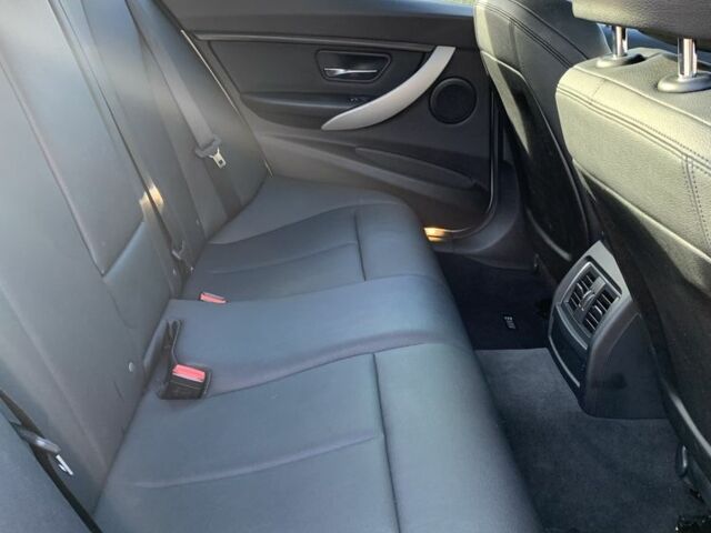 Серый БМВ 3 Серия, объемом двигателя 2 л и пробегом 194 тыс. км за 16000 $, фото 7 на Automoto.ua