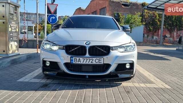 Серый БМВ 3 Серия, объемом двигателя 2 л и пробегом 167 тыс. км за 17000 $, фото 19 на Automoto.ua