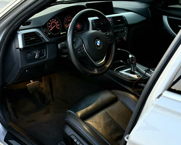 Сірий БМВ 3 Серія, об'ємом двигуна 2 л та пробігом 130 тис. км за 23500 $, фото 10 на Automoto.ua