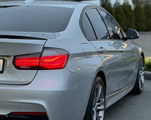 Сірий БМВ 3 Серія, об'ємом двигуна 2 л та пробігом 83 тис. км за 15999 $, фото 23 на Automoto.ua