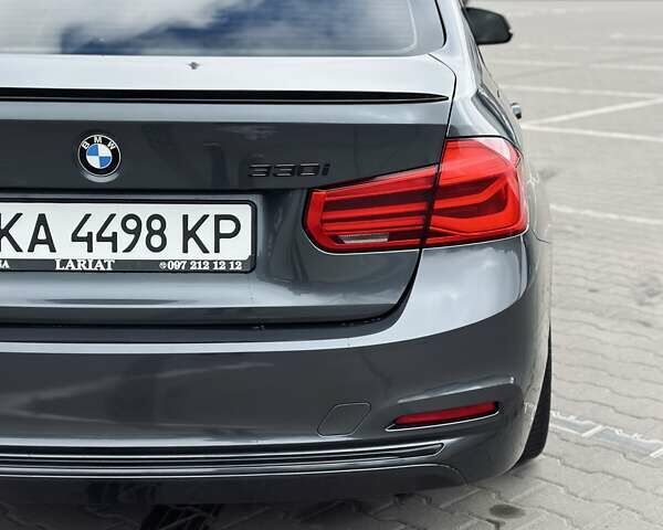 Сірий БМВ 3 Серія, об'ємом двигуна 2 л та пробігом 137 тис. км за 16200 $, фото 10 на Automoto.ua