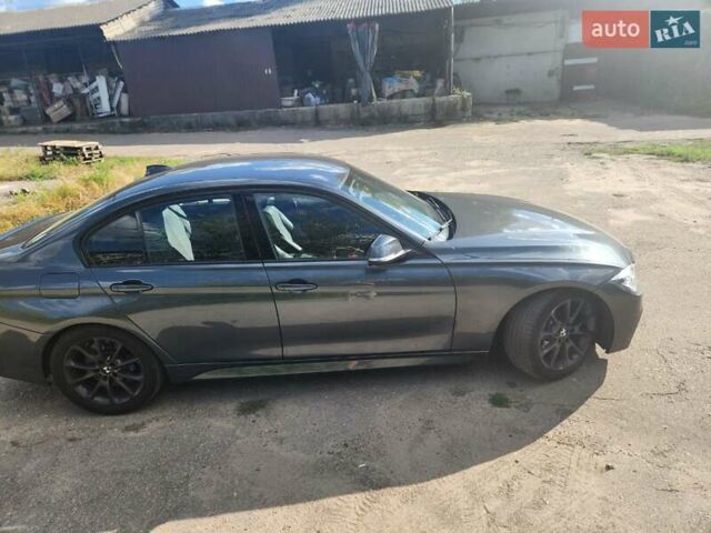 Серый БМВ 3 Серия, объемом двигателя 2 л и пробегом 131 тыс. км за 15500 $, фото 17 на Automoto.ua