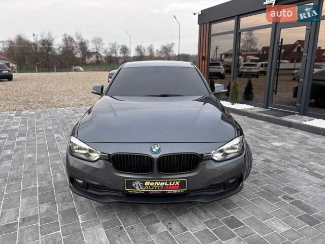 Серый БМВ 3 Серия, объемом двигателя 2 л и пробегом 180 тыс. км за 12999 $, фото 2 на Automoto.ua
