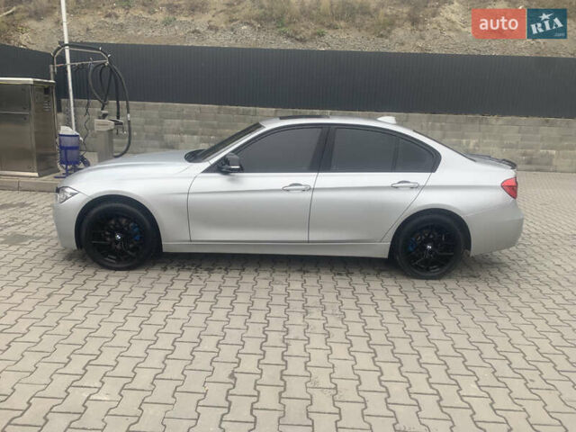 Серый БМВ 3 Серия, объемом двигателя 2 л и пробегом 166 тыс. км за 15000 $, фото 1 на Automoto.ua