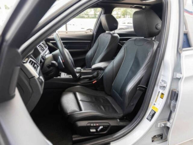 Серый БМВ 3 Серия, объемом двигателя 2 л и пробегом 74 тыс. км за 10000 $, фото 7 на Automoto.ua