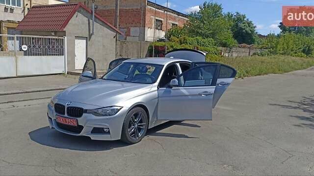 Серый БМВ 3 Серия, объемом двигателя 2 л и пробегом 144 тыс. км за 14700 $, фото 12 на Automoto.ua