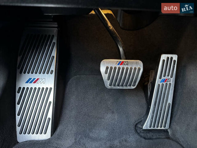 Серый БМВ 3 Серия, объемом двигателя 2 л и пробегом 96 тыс. км за 19900 $, фото 17 на Automoto.ua