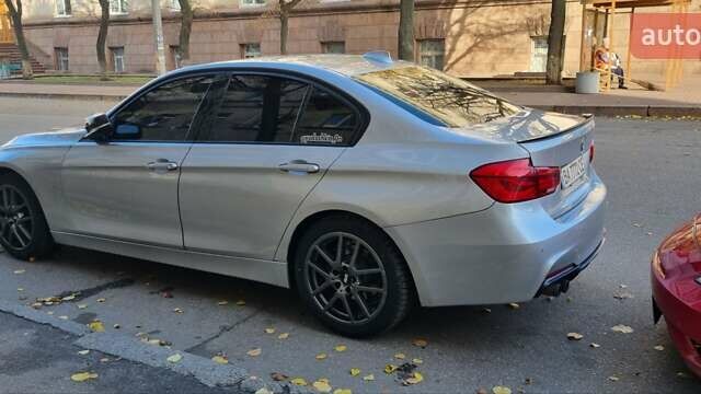 Серый БМВ 3 Серия, объемом двигателя 2 л и пробегом 167 тыс. км за 17000 $, фото 7 на Automoto.ua