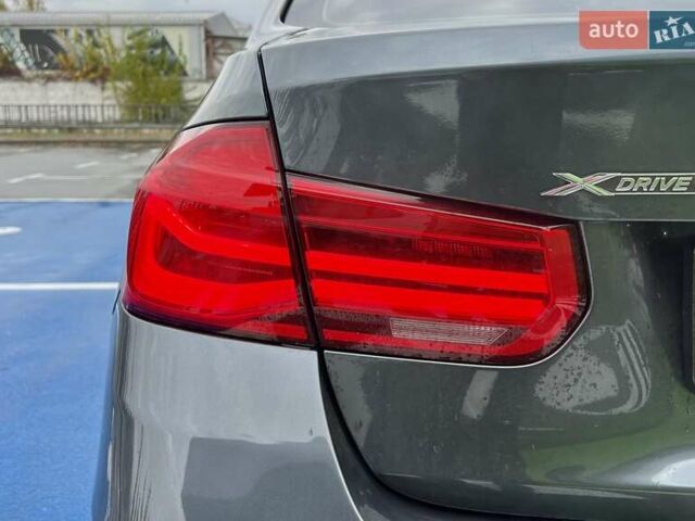 БМВ 3 Серия 2016 в Киеве на Automoto.ua Серый БМВ 3 Серия, объемом двигателя 2 л и пробегом 101 тыс. км за 19500 $, фото 12 на Automoto.ua