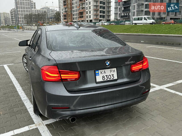 Серый БМВ 3 Серия, объемом двигателя 2 л и пробегом 114 тыс. км за 14500 $, фото 5 на Automoto.ua