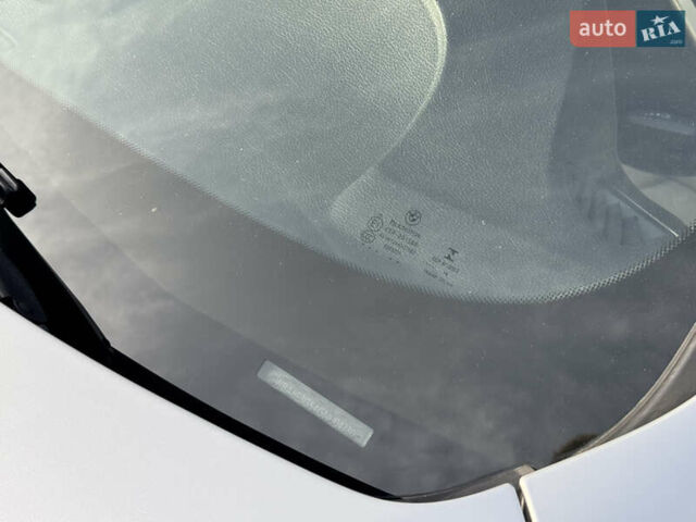 Серый БМВ 3 Серия, объемом двигателя 2 л и пробегом 177 тыс. км за 16200 $, фото 18 на Automoto.ua