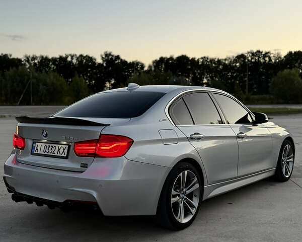 Сірий БМВ 3 Серія, об'ємом двигуна 2 л та пробігом 130 тис. км за 23500 $, фото 4 на Automoto.ua