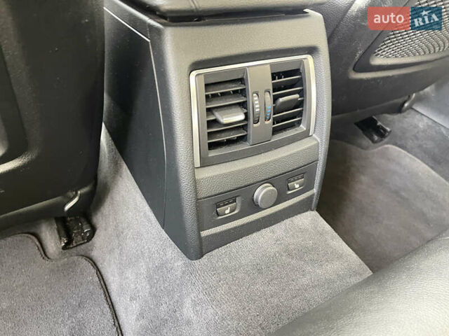 БМВ 3 Серія 2016 у Львові на Automoto.ua Сірий БМВ 3 Серія, об'ємом двигуна 2 л та пробігом 119 тис. км за 22500 $, фото 16 на Automoto.ua